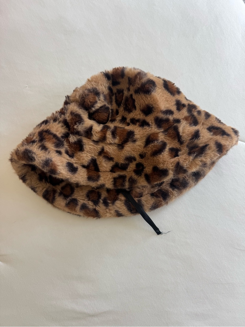 Leopard Print Faux Fur Bucket Hat - Brown